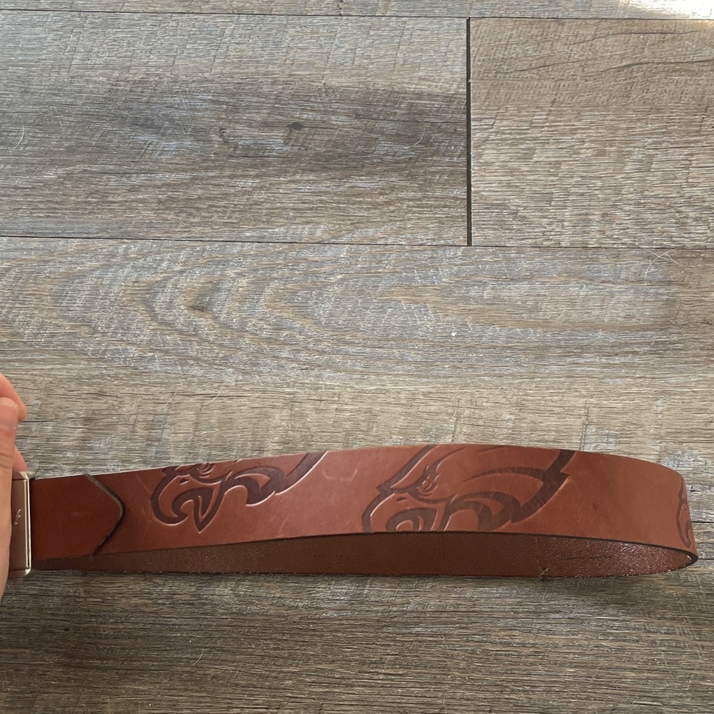 NFL Eagles Wings Philadelphia Eagles Leather Belt - Picture 3 of 6